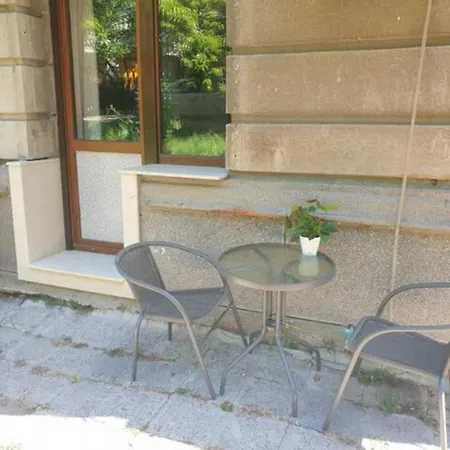 Sea / до морето Apartment Varna