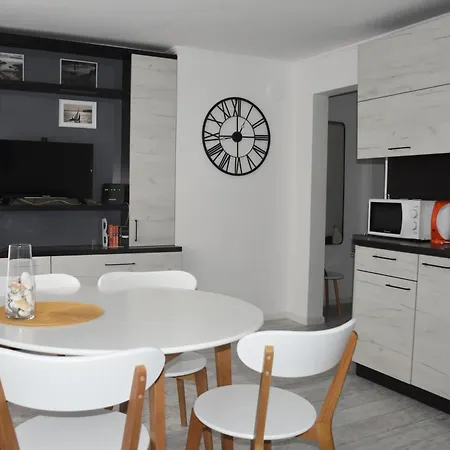 Apartman Sea / до морето *